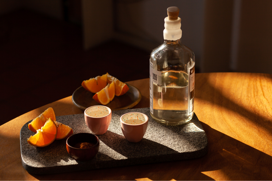 mezcal y tequila
